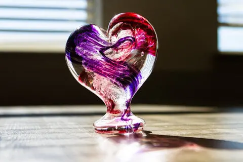 standing-memorial-glass-heart-with-cremains-memorial-heart-aaron-7_large